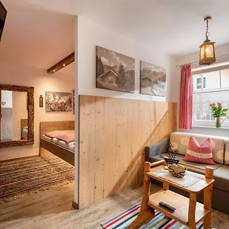 Silvana Zell am Ziller